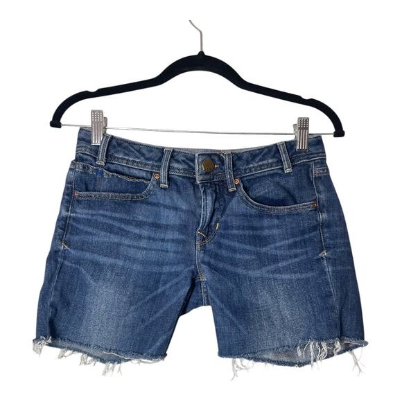 GAP Jean Shorts jorts Size 2 Petite 2P Cut off Womens Denim Classic - Picture 1 of 4